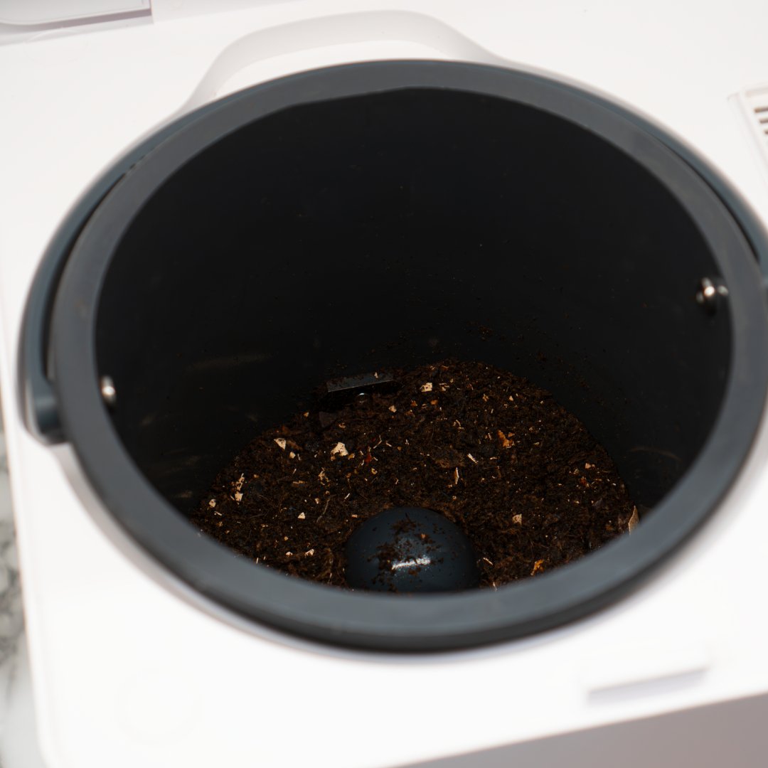 Bioblend XL - Automatisk kompostmaskin - Dite.nu