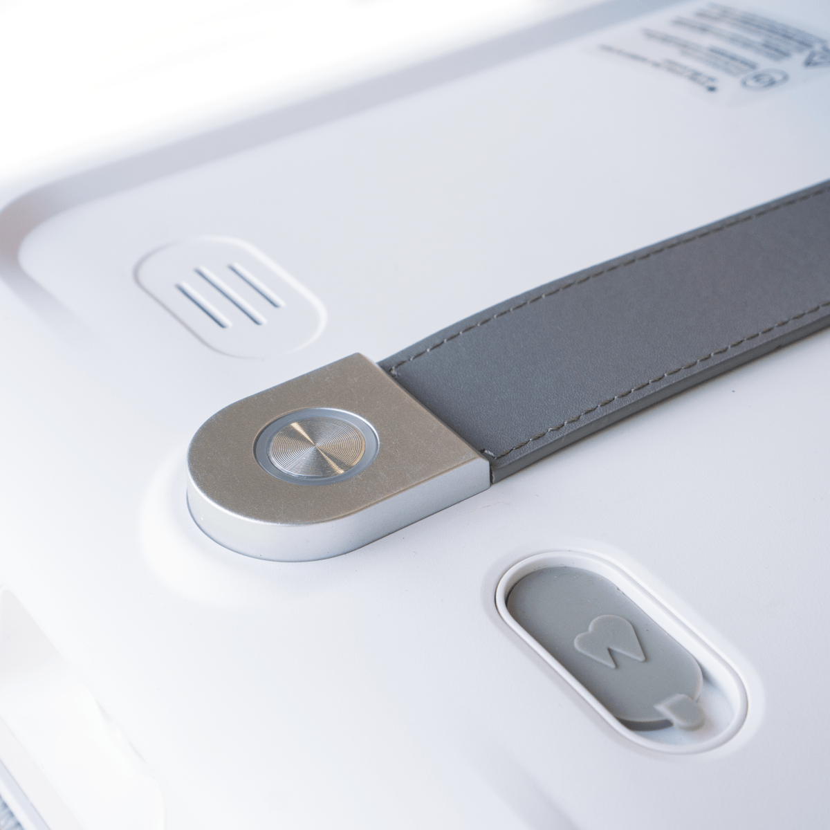 Fönsterputsrobot DiteWinba X med Automatisk sprayfunktion (NYHET)